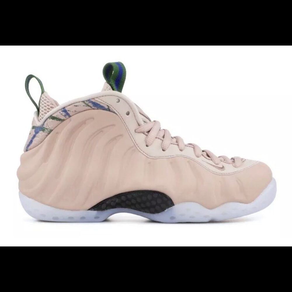 Nike Air Foamposite  Particle Beige AA3963-200